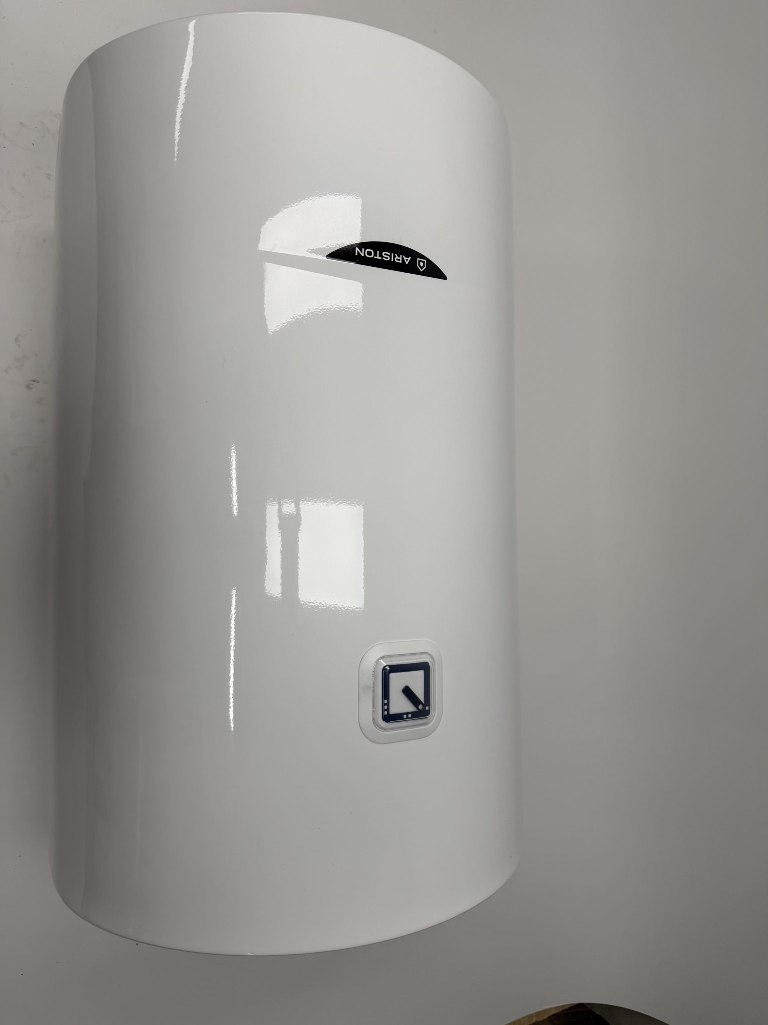 Hotpoint Ariston vandens šildytuvas