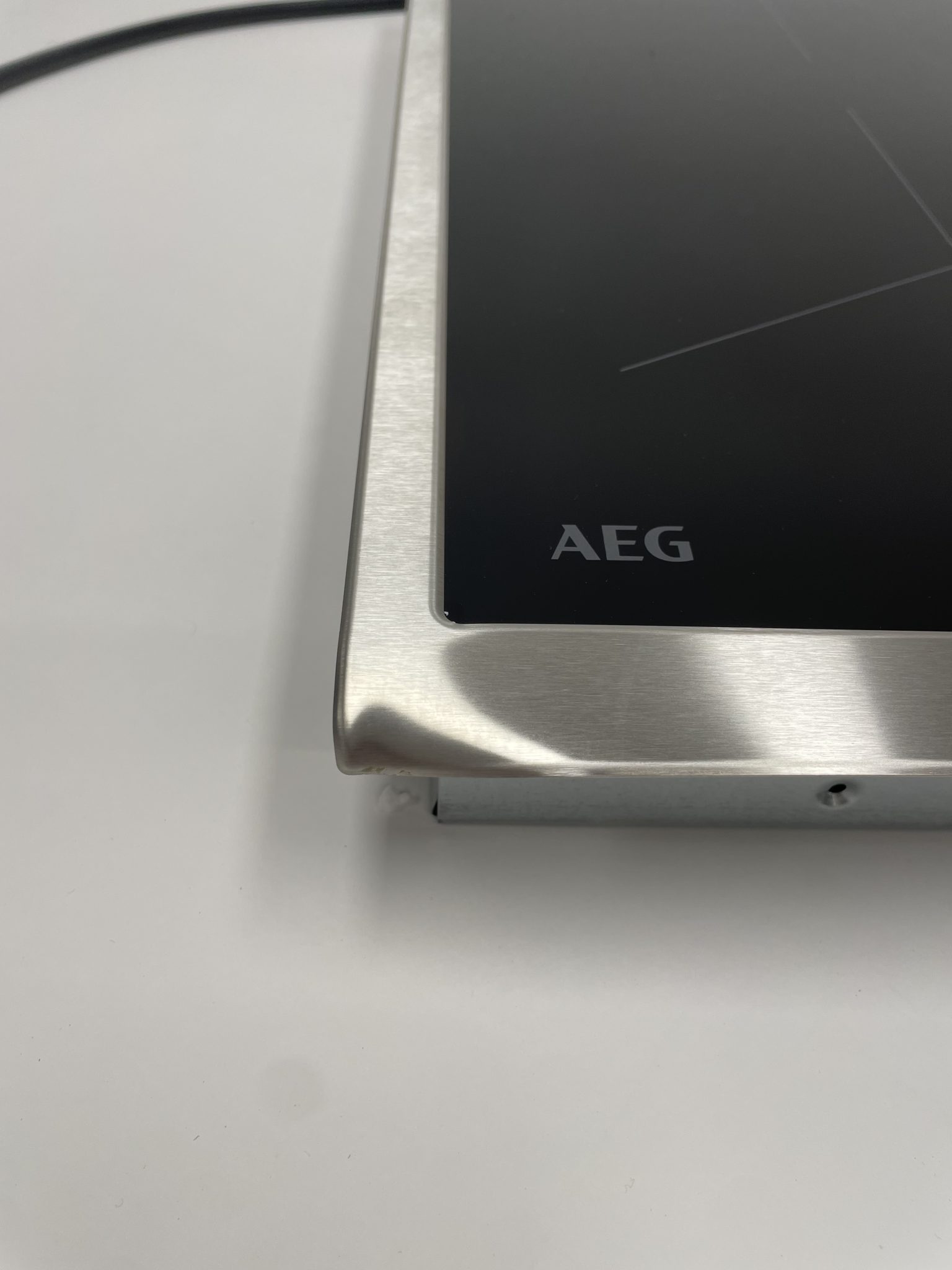 AEG indukcinė kaitlentė