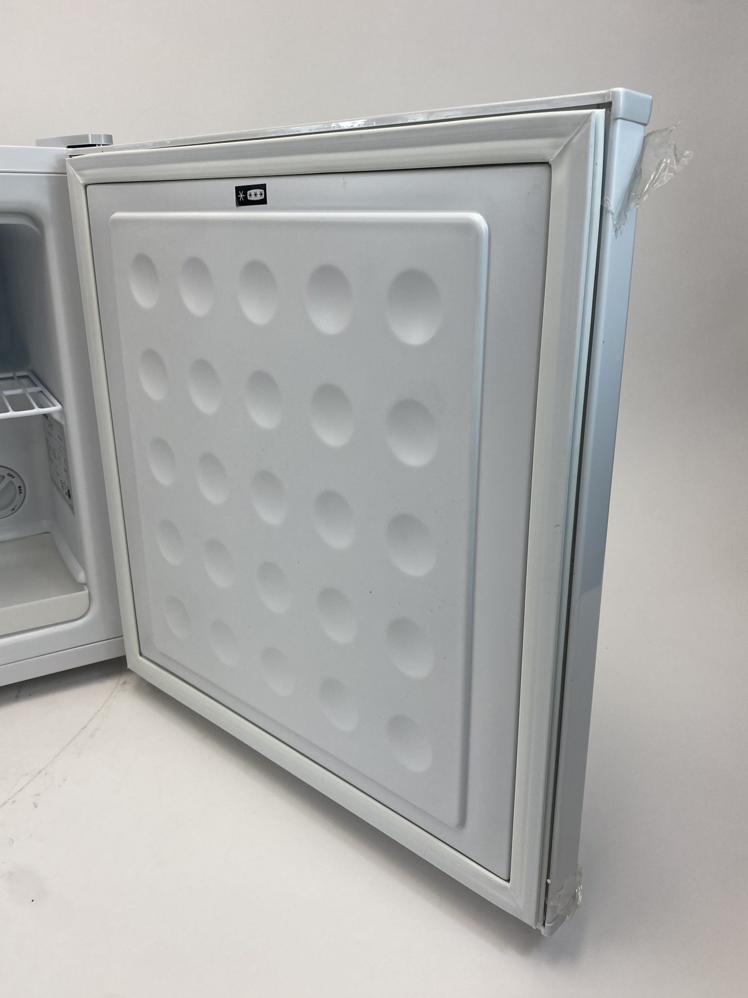 Bomann mini šaldiklis, 31 l, baltas
