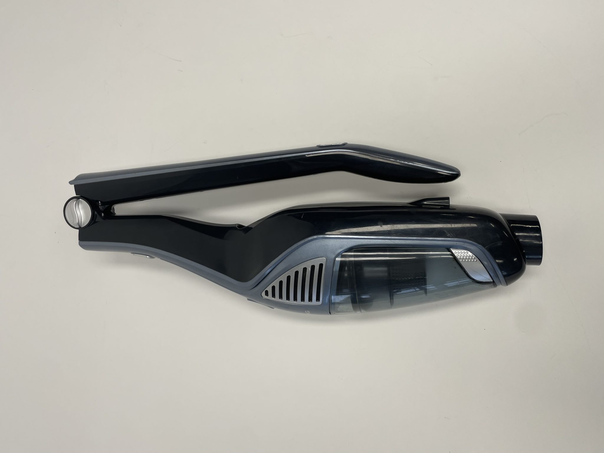 Grundig VCH 9832 belaidis dulkių siurblys 2-in-1, 120 W