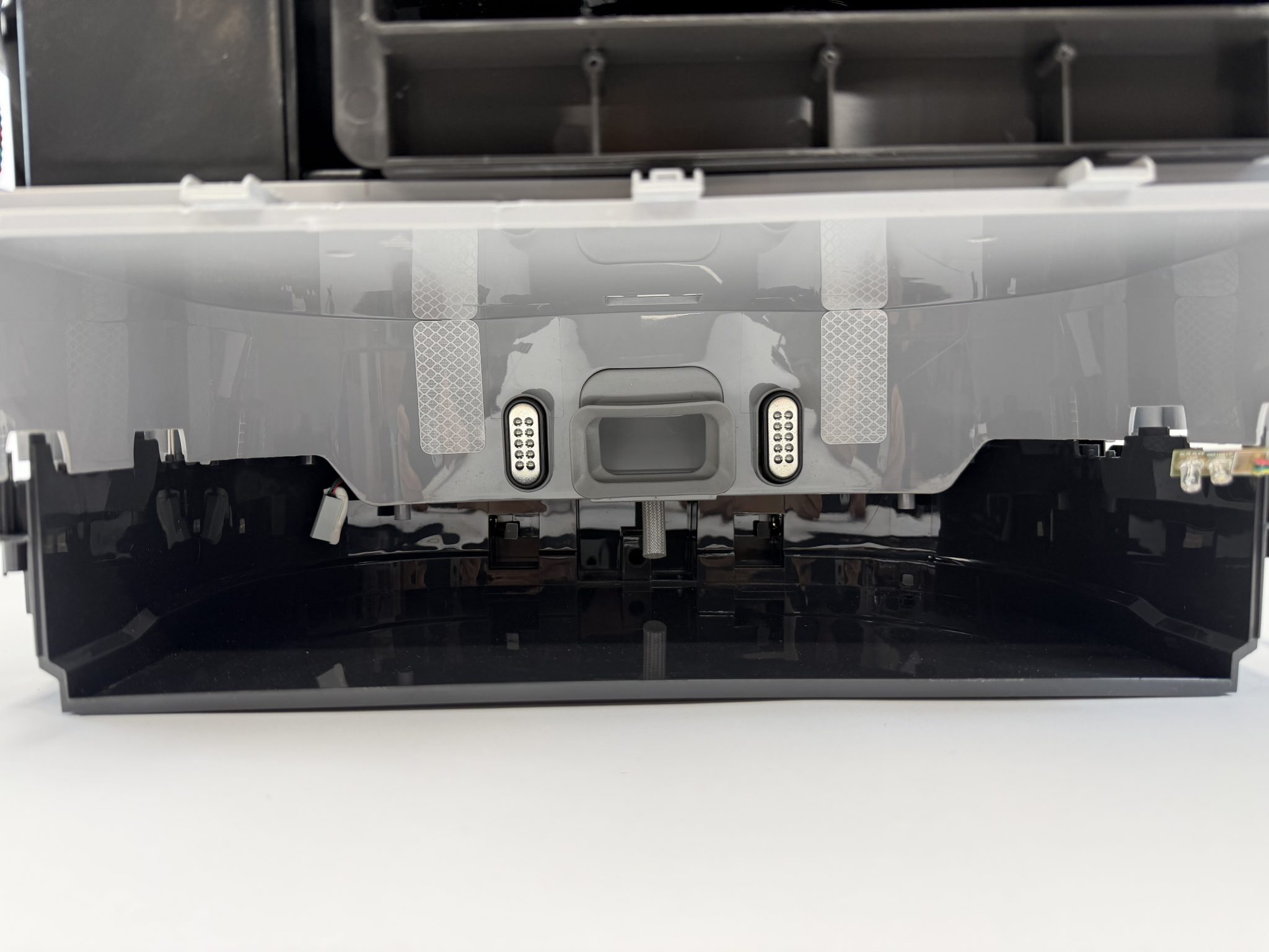 Eureka J12 Ultra robotas siurblys