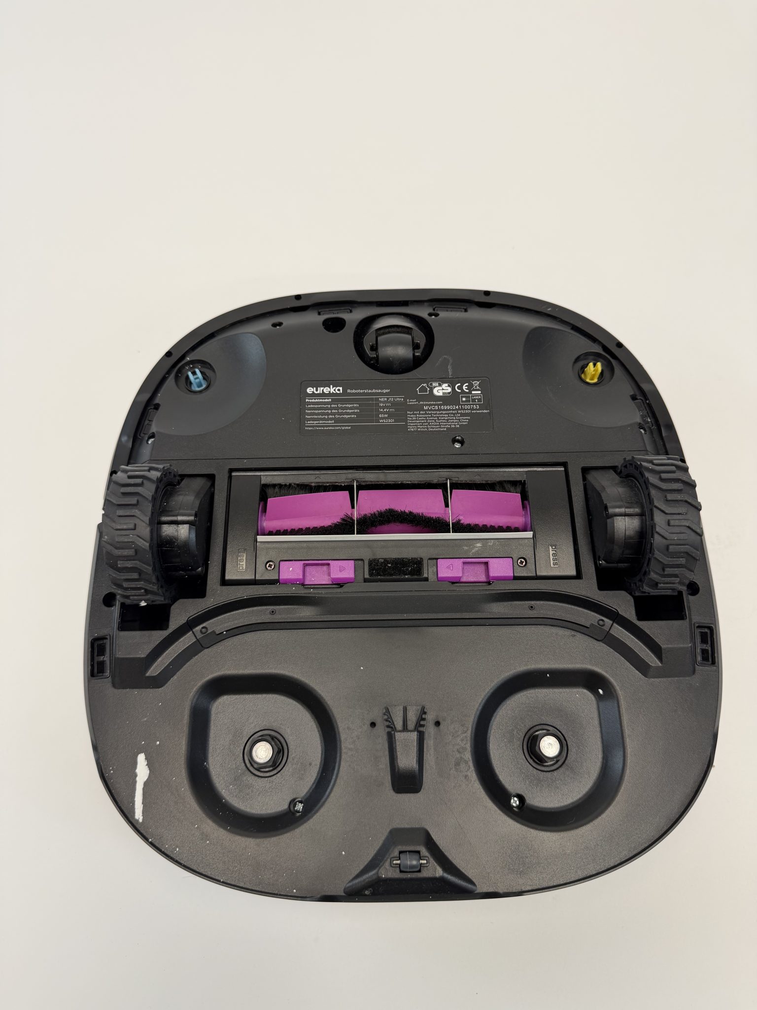 Eureka J12 Ultra robotas siurblys