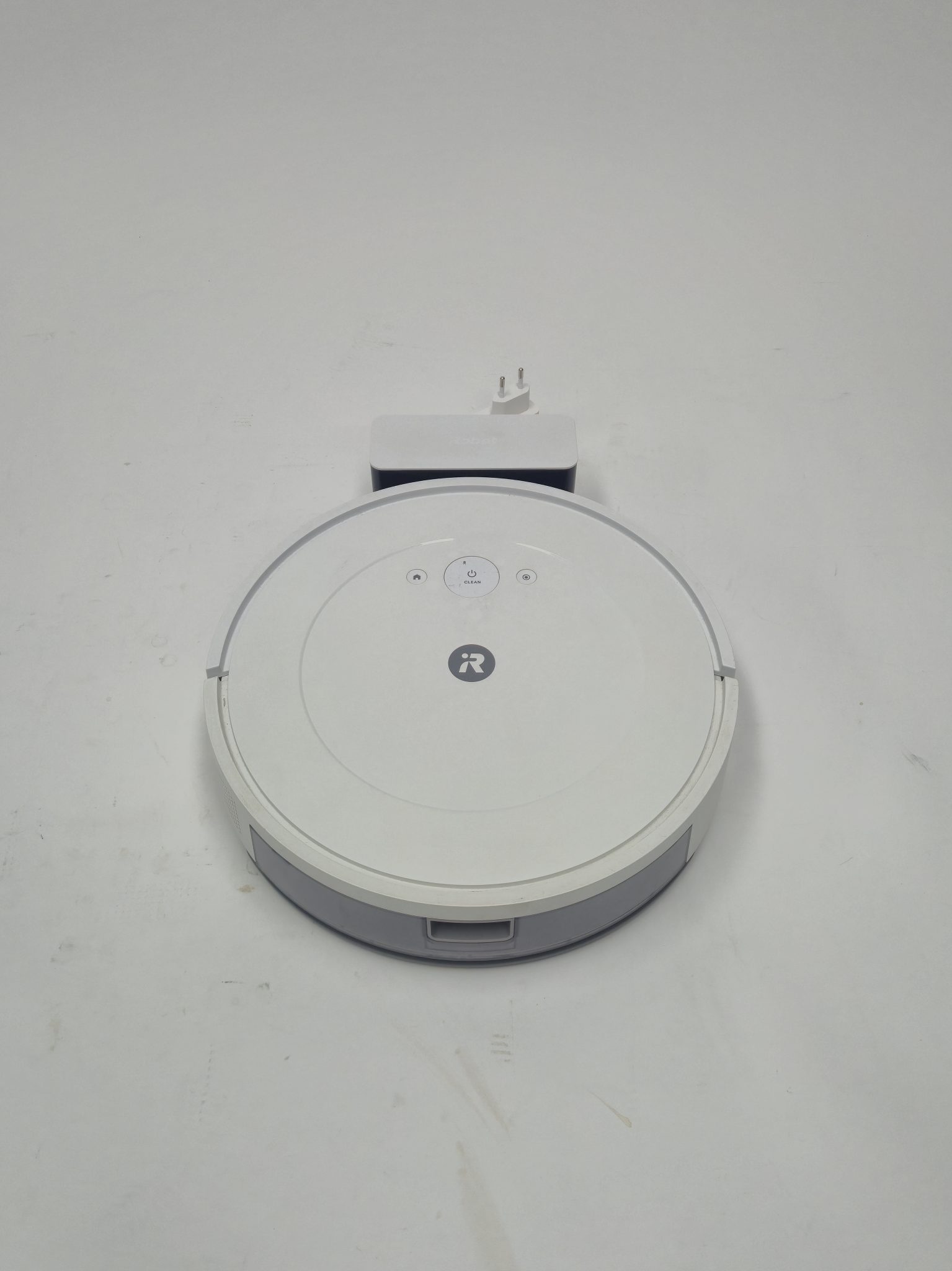 IRobot Roomba Combo Essential robotas siurblys