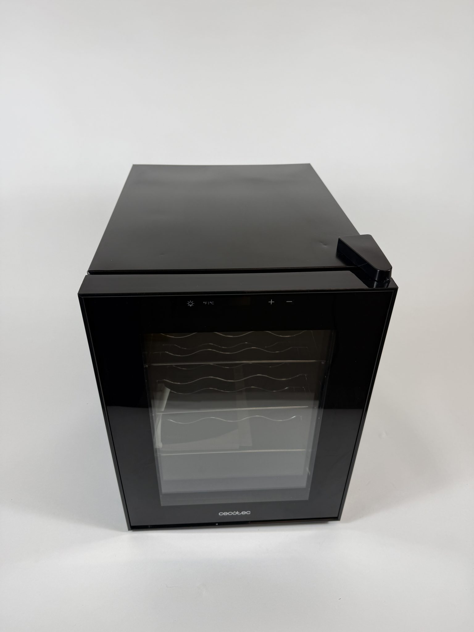 Cecotec Bolero GrandSommelier 1255 CoolCrystal vyno šaldytuvas